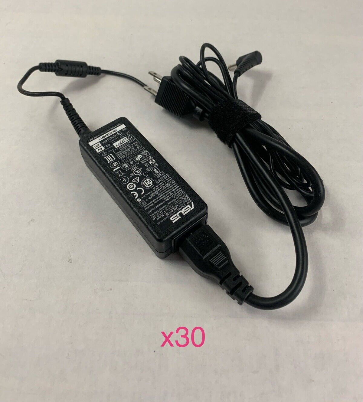 Lot of 30 Asus ADP-40KD BB AC Adapter  40W 19V 2.1A Tip 4.0mm