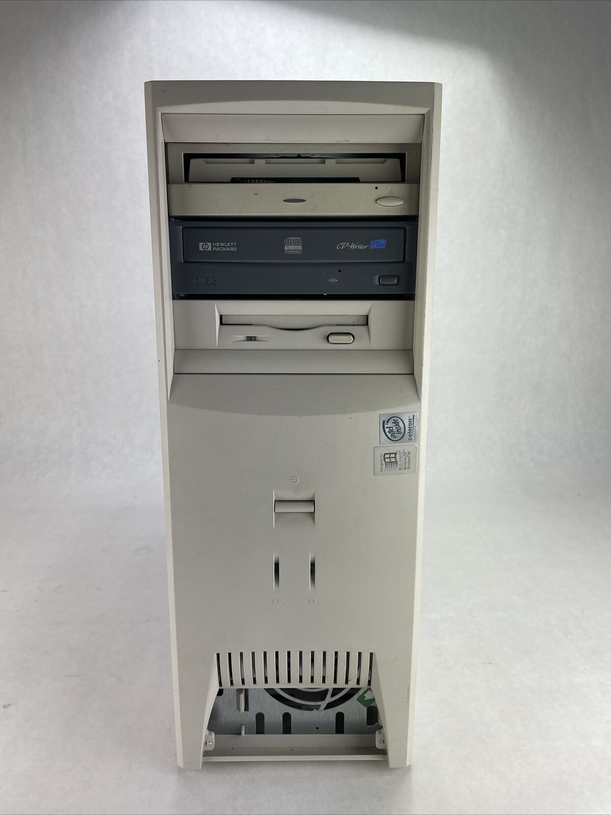 Compaq DeskPro EP-C300A MT Intel Celeron 300MHz 160MB RAM No HDD No OS