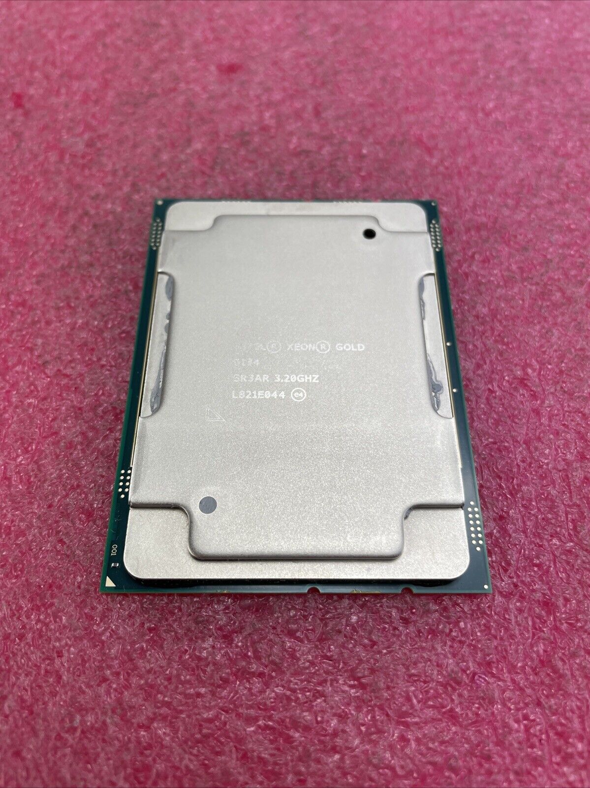 Intel Xeon Gold 6134 SR3AR 3.2GHz Processor