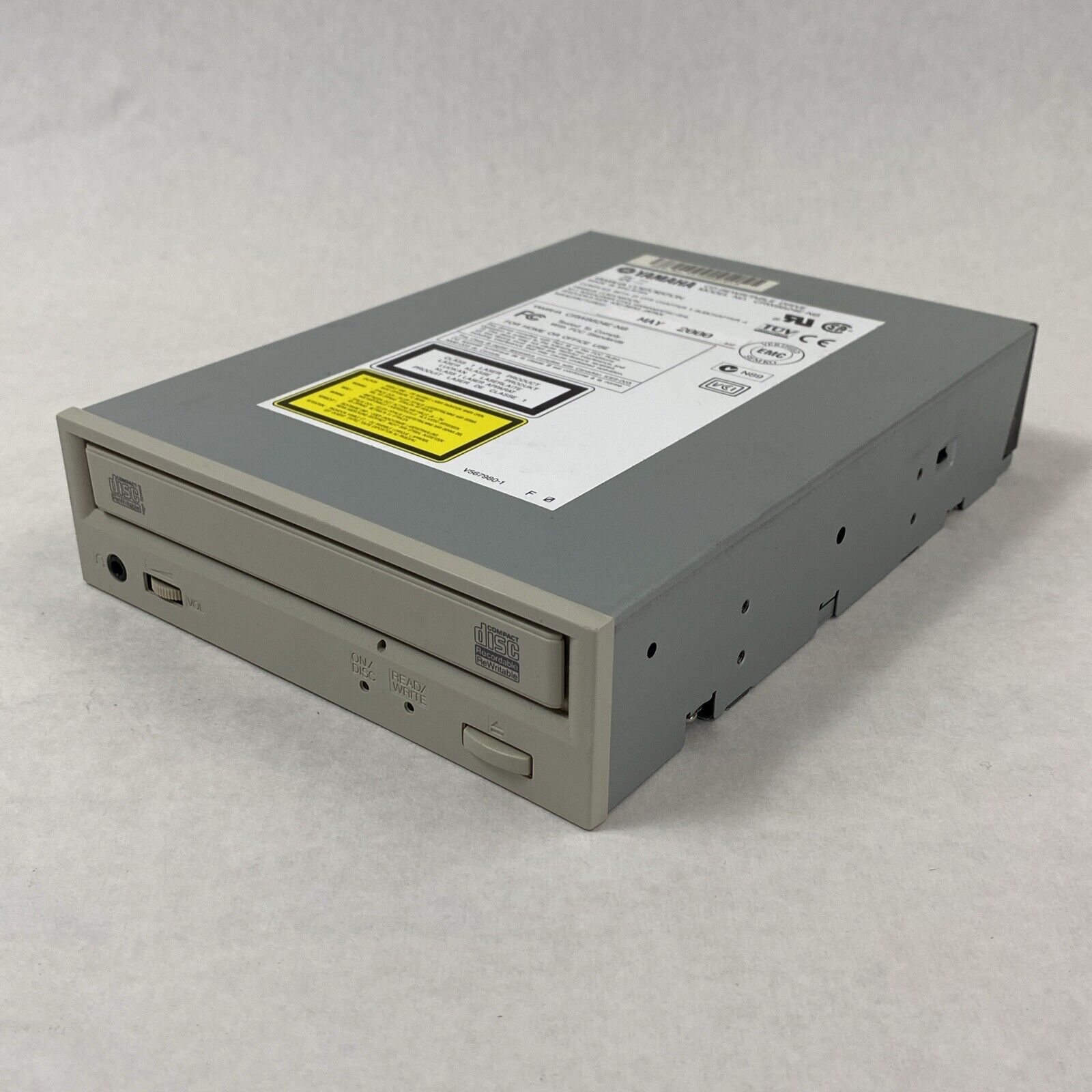 Yamaha CRW8824E-NB CD Rewritable Drive