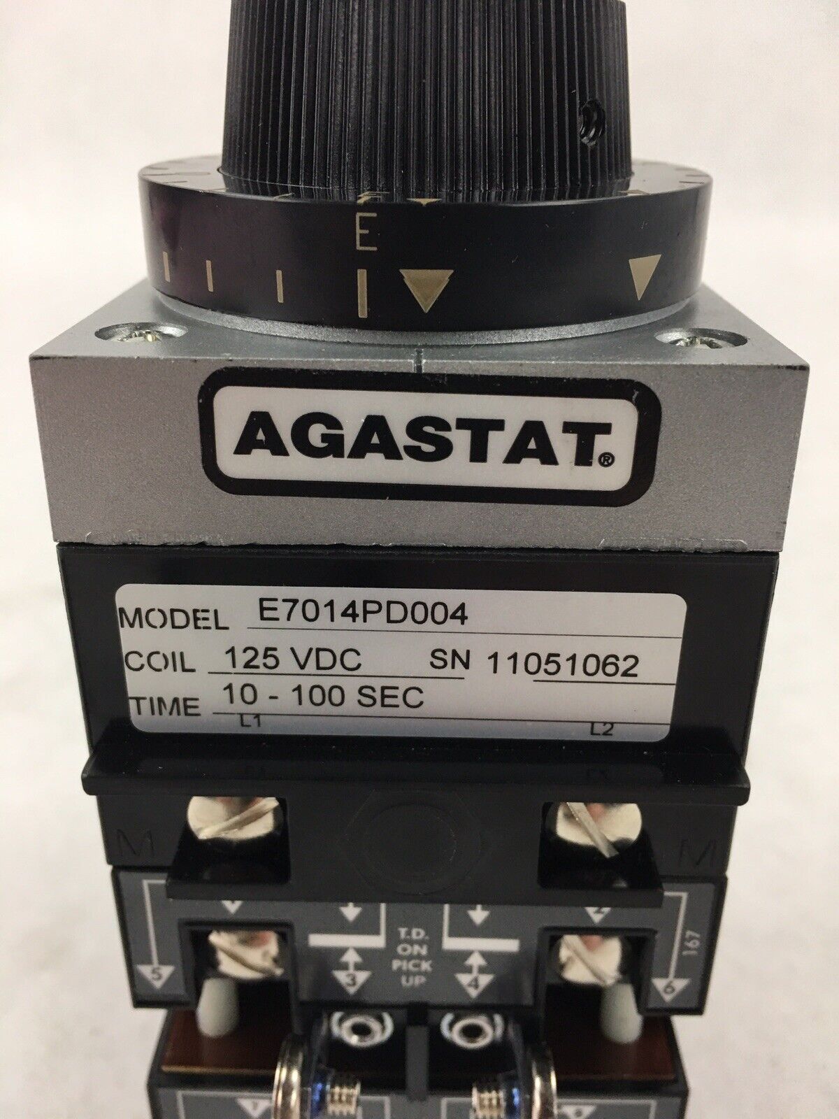 Tyco E7014PD004 Agastat 4 pole timing relay