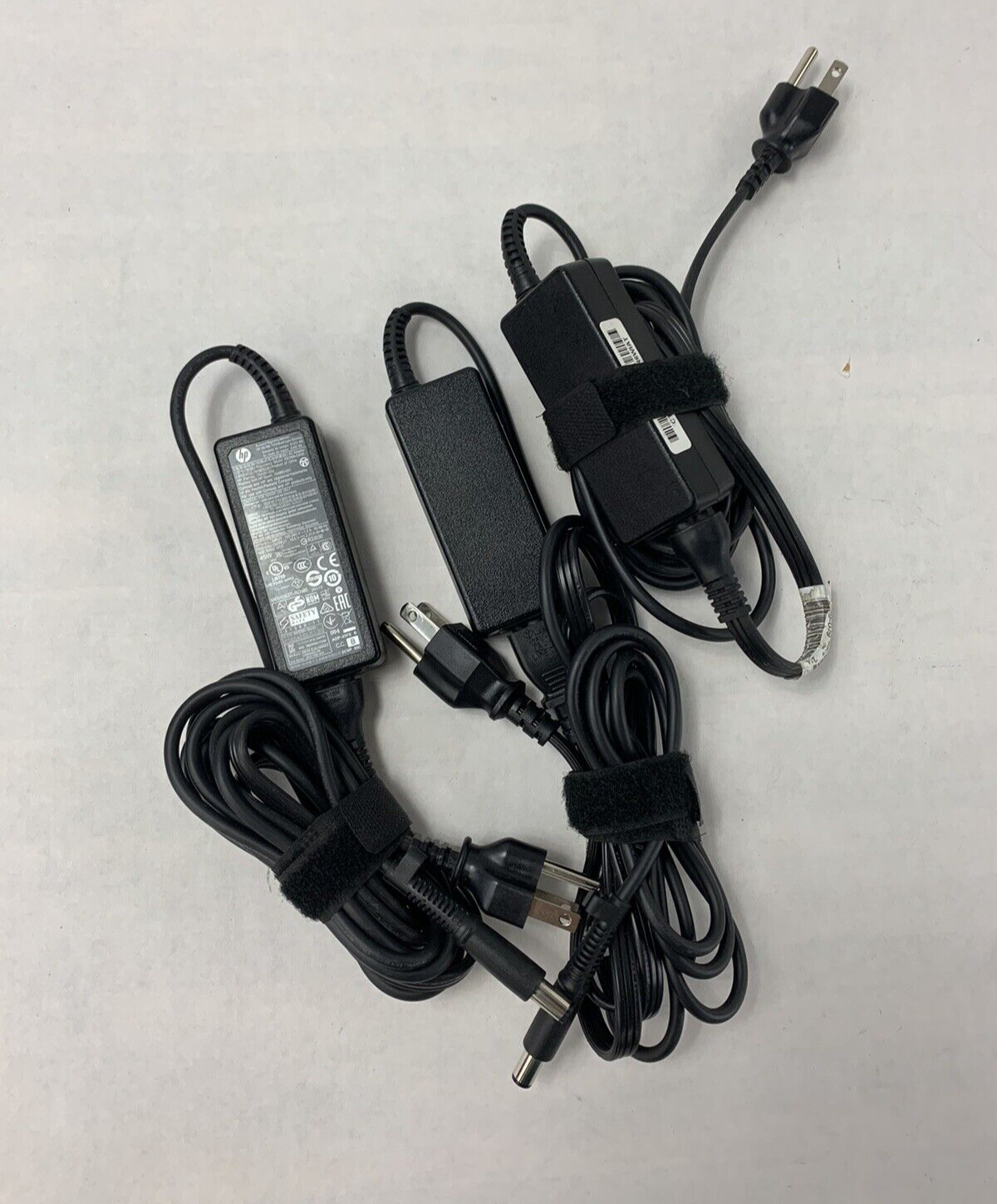 Lot 3 Genuine HP HSTNN-DA40 744481-003 Output 19.5V 2.31A Power Supply Adapter