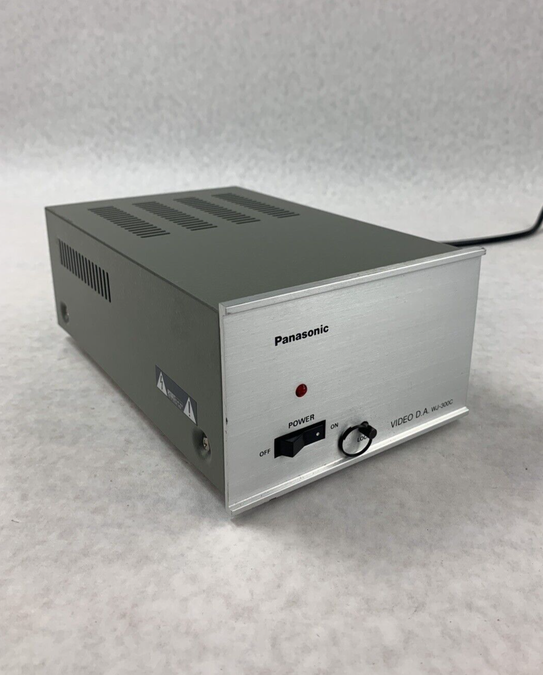 Panasonic D.A. WJ-300C Distribution Amplifier Power Tested