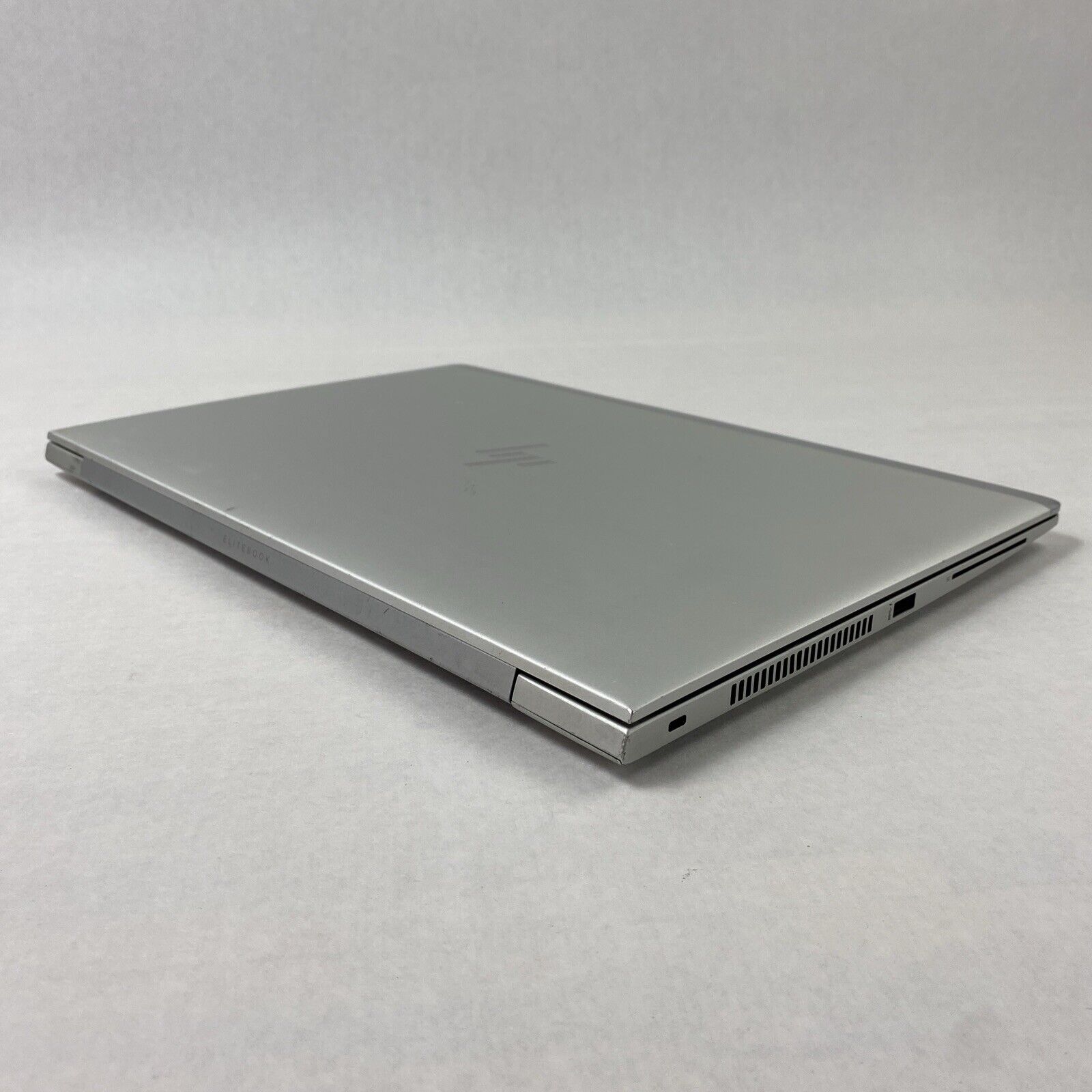 HP EliteBook 850 G5 Core i7-7600U 2.80GHz 16GB RAM 15.6" No Battery No HDD No OS