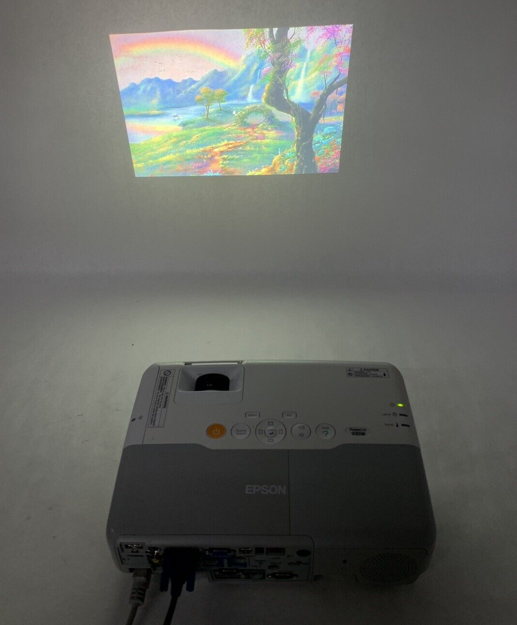 Epson H565A PowerLite 935W LCD Projector 651 Lamp Hours Tested