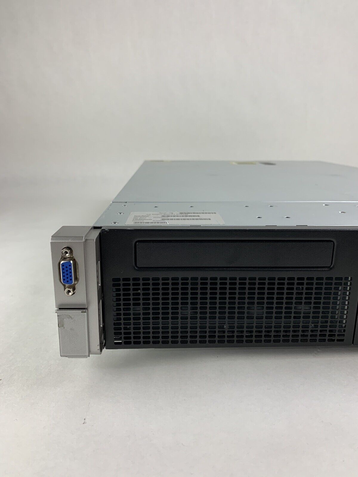 HP ProLiant DL380p Gen8 Server 2x E5-2630 2.3 GHz 48 GB RAM NO HDD NO OS