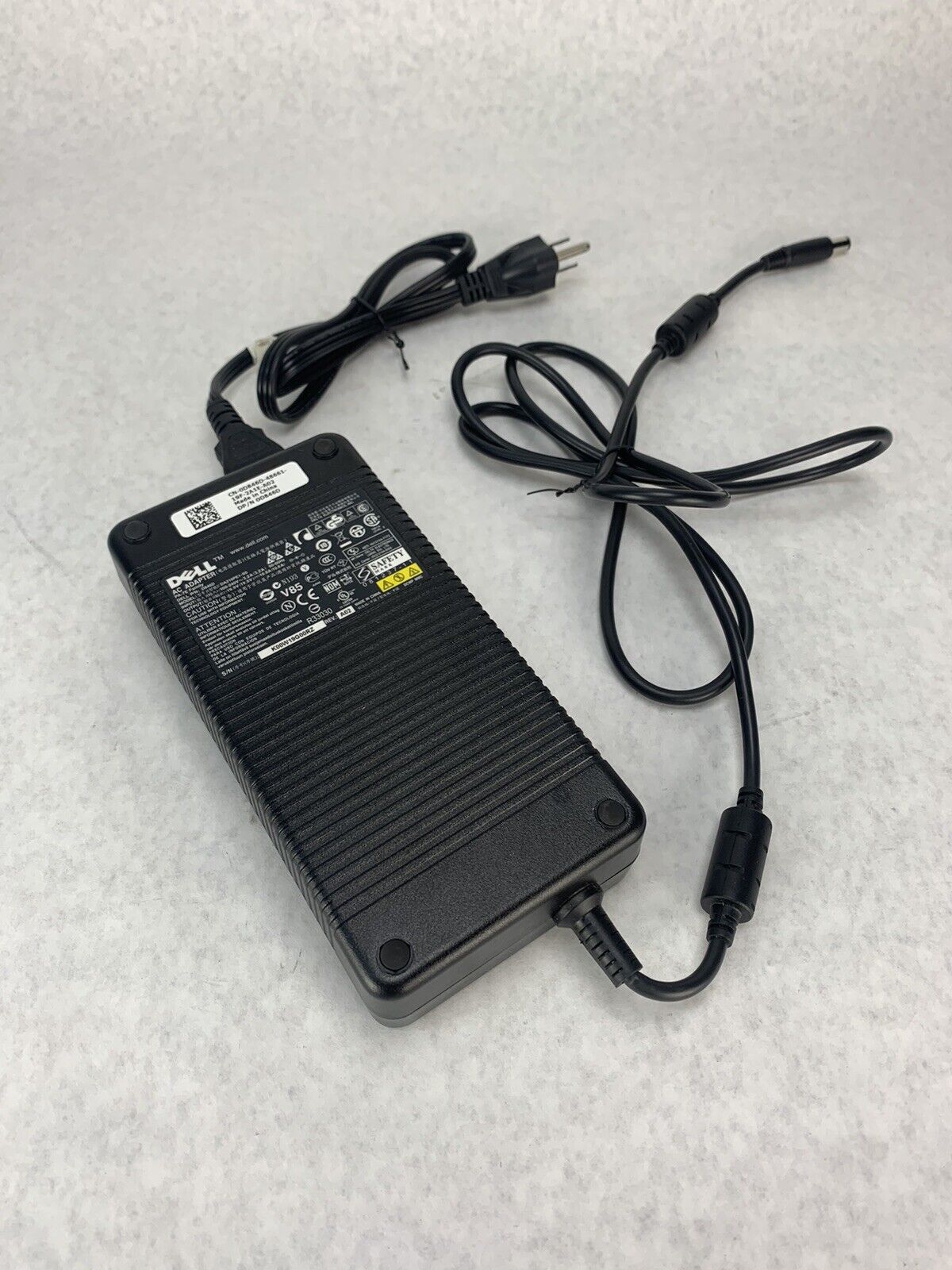 OEM DELL 0D846D 210W AC Adapter 19.5V 10.8A PA-7E DA210PE1-00