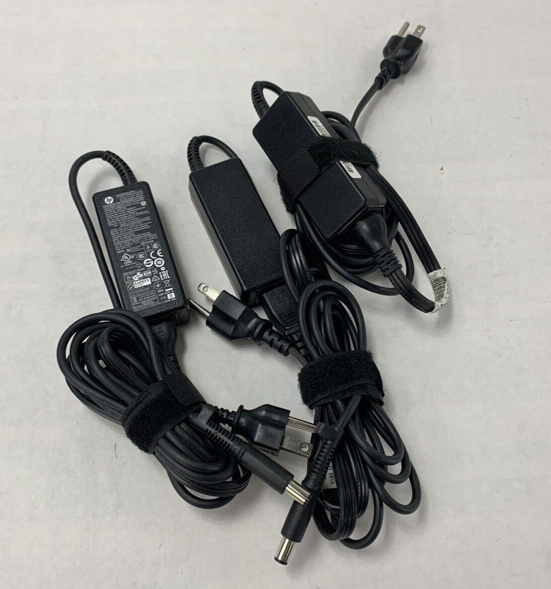 Lot 3 Genuine HP HSTNN-DA40 744481-003 Output 19.5V 2.31A Power Supply Adapter