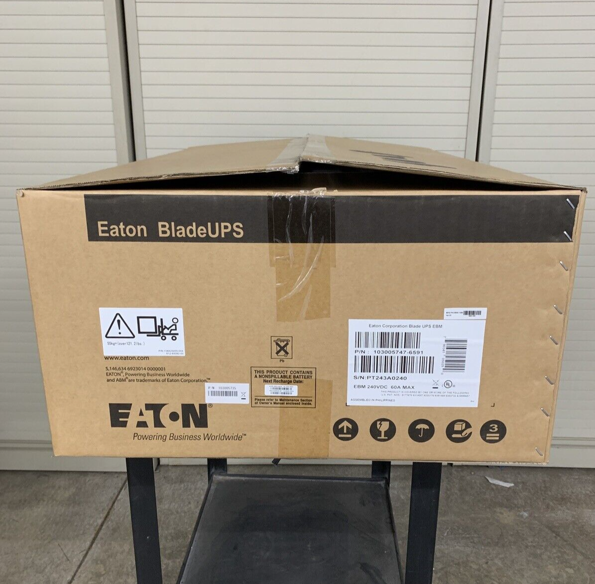 Eaton 103005747-6591 Blade UPS Extended Battery Module  Recharge Date 3/14/2024