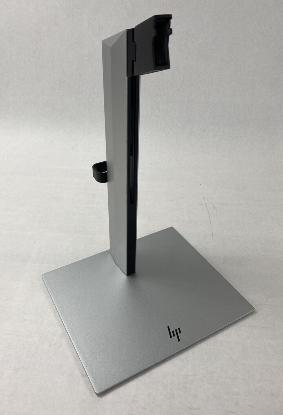 HP N70680-001 Monitor Stand and Base