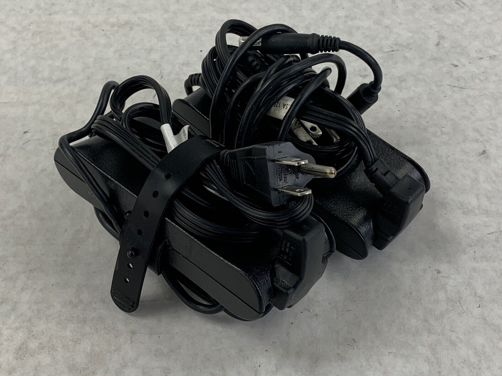 Dell LA65NS1-00 PA-12 Laptop Charger PA-12 Family AC 240V 1.5A 60Hz 0YD637