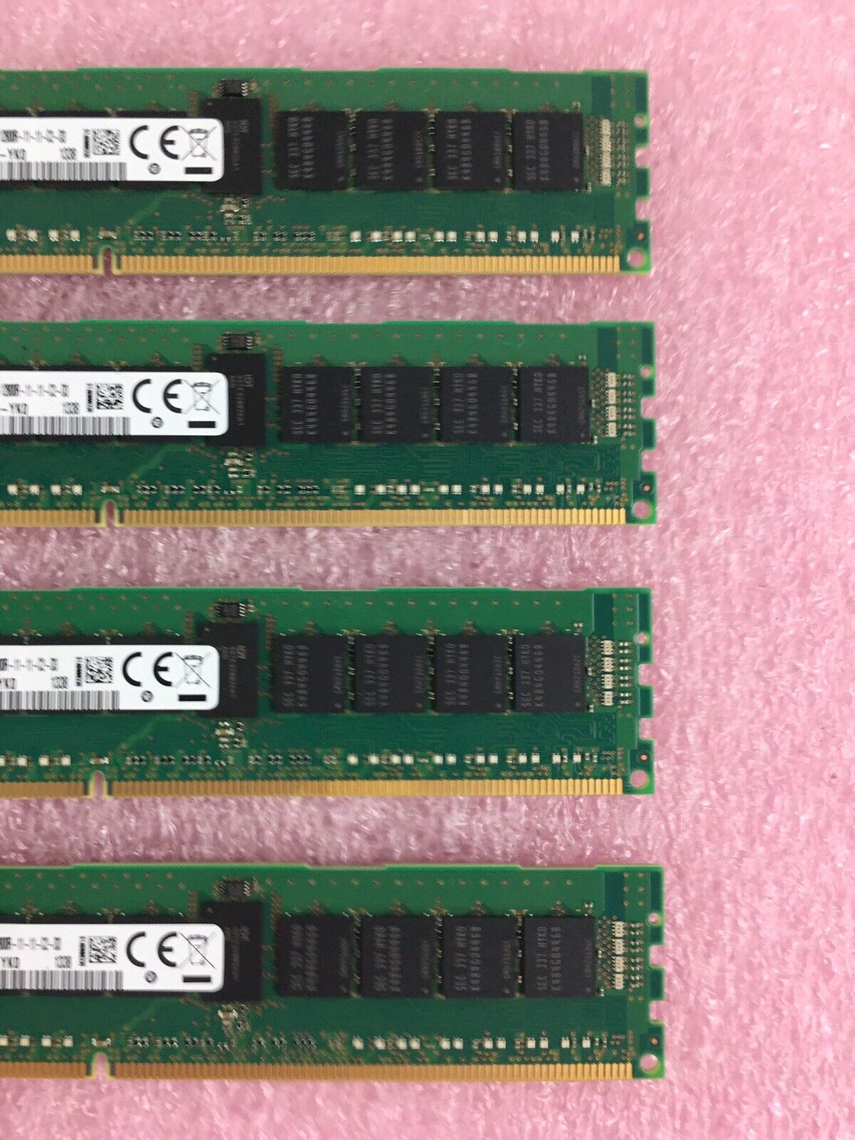 Lot of 4 Samsung 8 GB Ram M393B1G70BH0-YK0 DDR3-1600 PC3L-12800R Server Memory