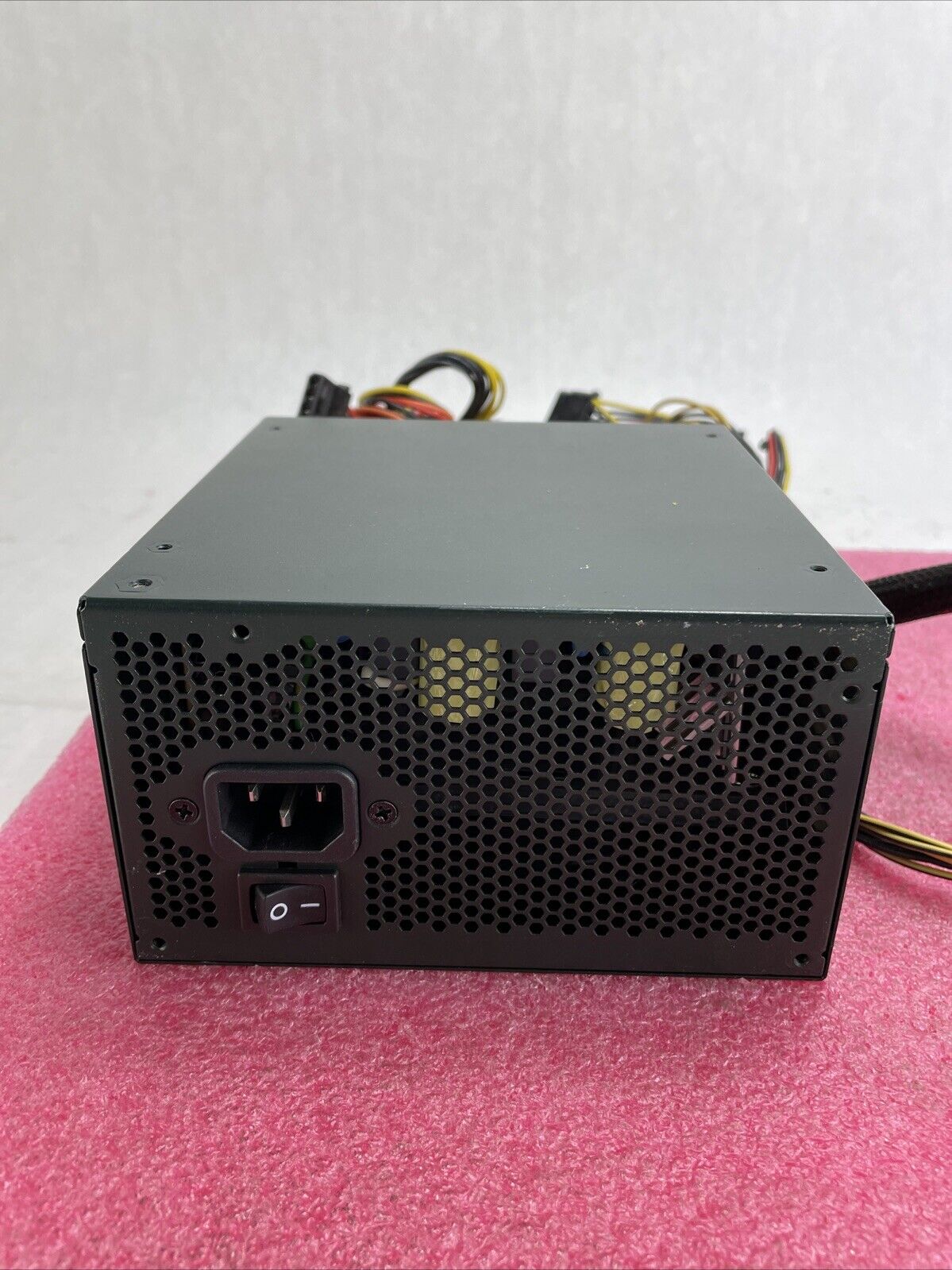 Antec EarthWatts 650W EA-650 Green 650W Power Supply