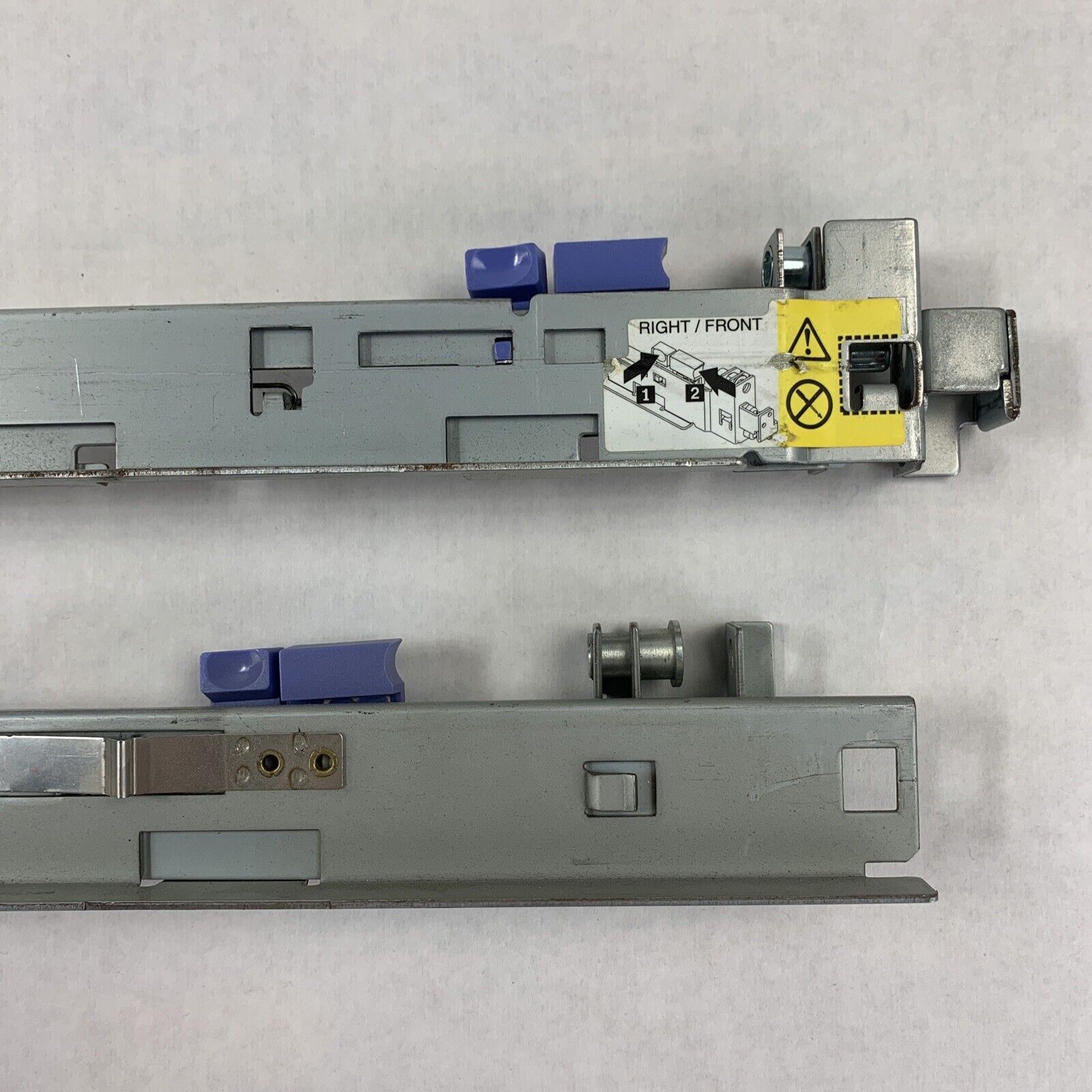 IBM 33P2295 / 33P2296 Left + Right Server Rack Mount Rails For IBM X335