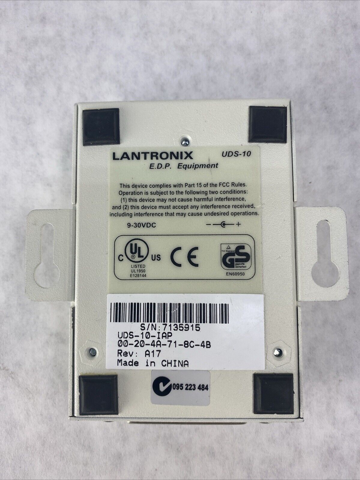 Latronix UDS-10-IAP Single Port Server with Power Supply and D-Sub adapter