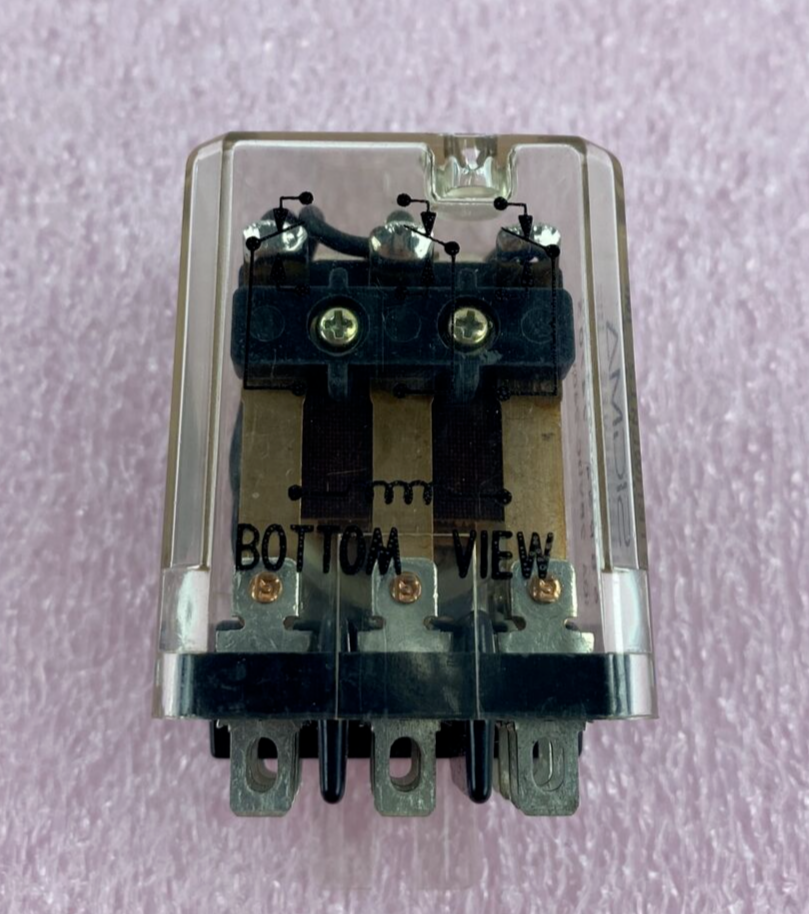 SIGMA Instruments Relay 68R34-24705 10A 28VDC/240 VAC