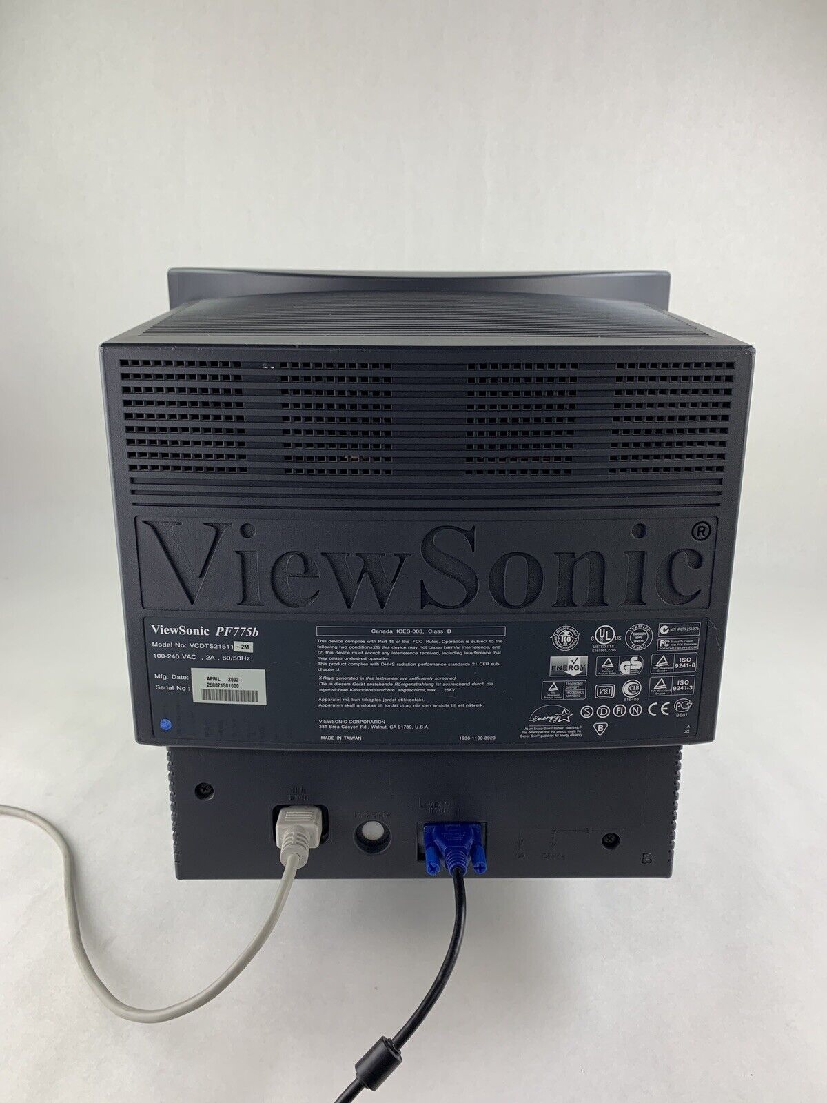 ViewSonic PF775B Flat 17" CRT Pro Series Retro Gaming Monitor 1600x1200 Tested