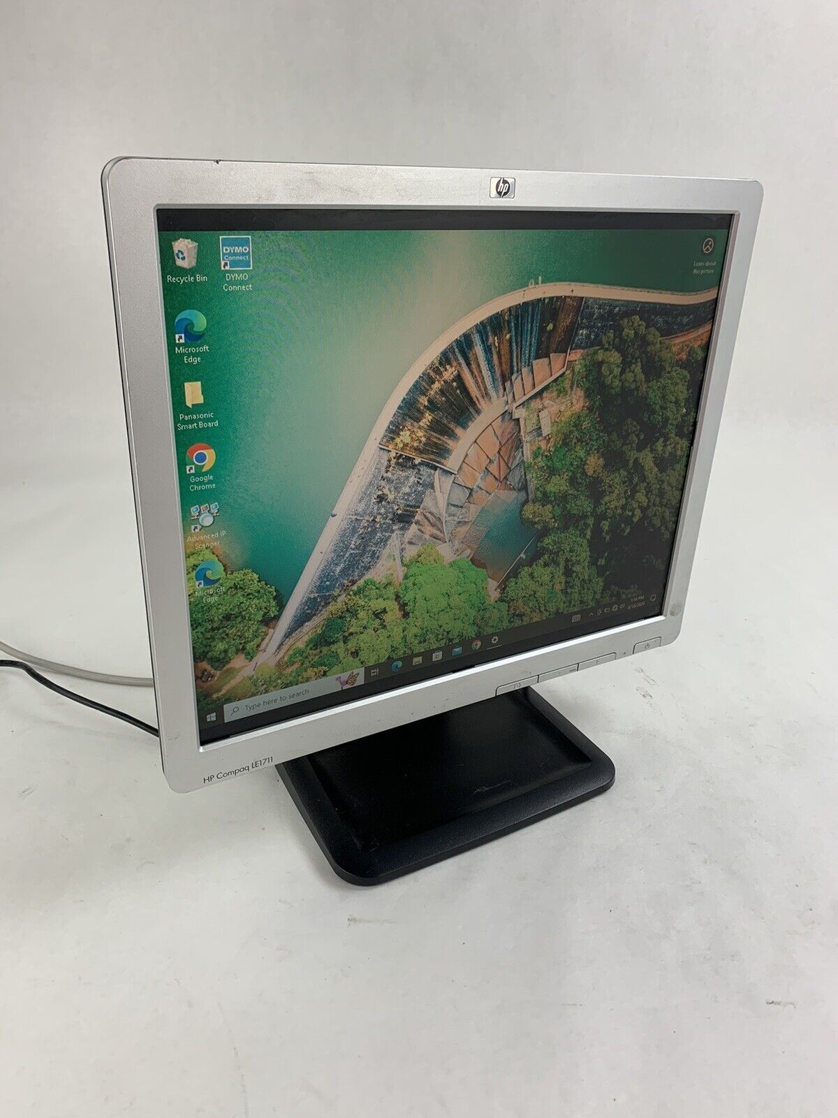 HP LE1711 LCD Monitor, 17" Screen, VGA Used