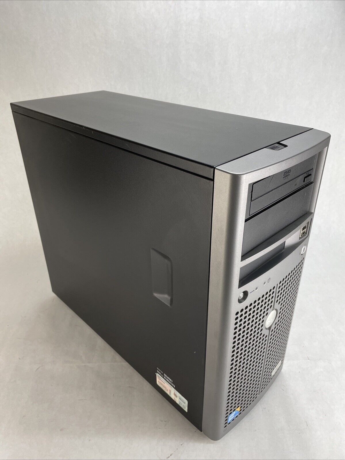 Dell PowerEdge 840 Server Intel Xeon X3220 2.4GHz 4GB RAM No HDD No OS