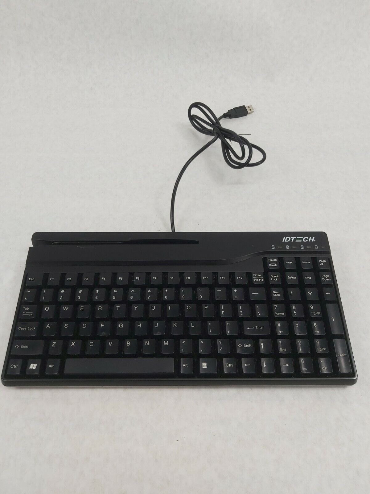 ID Tech IDKA-334312B Magstripe Card Reader Keyboard