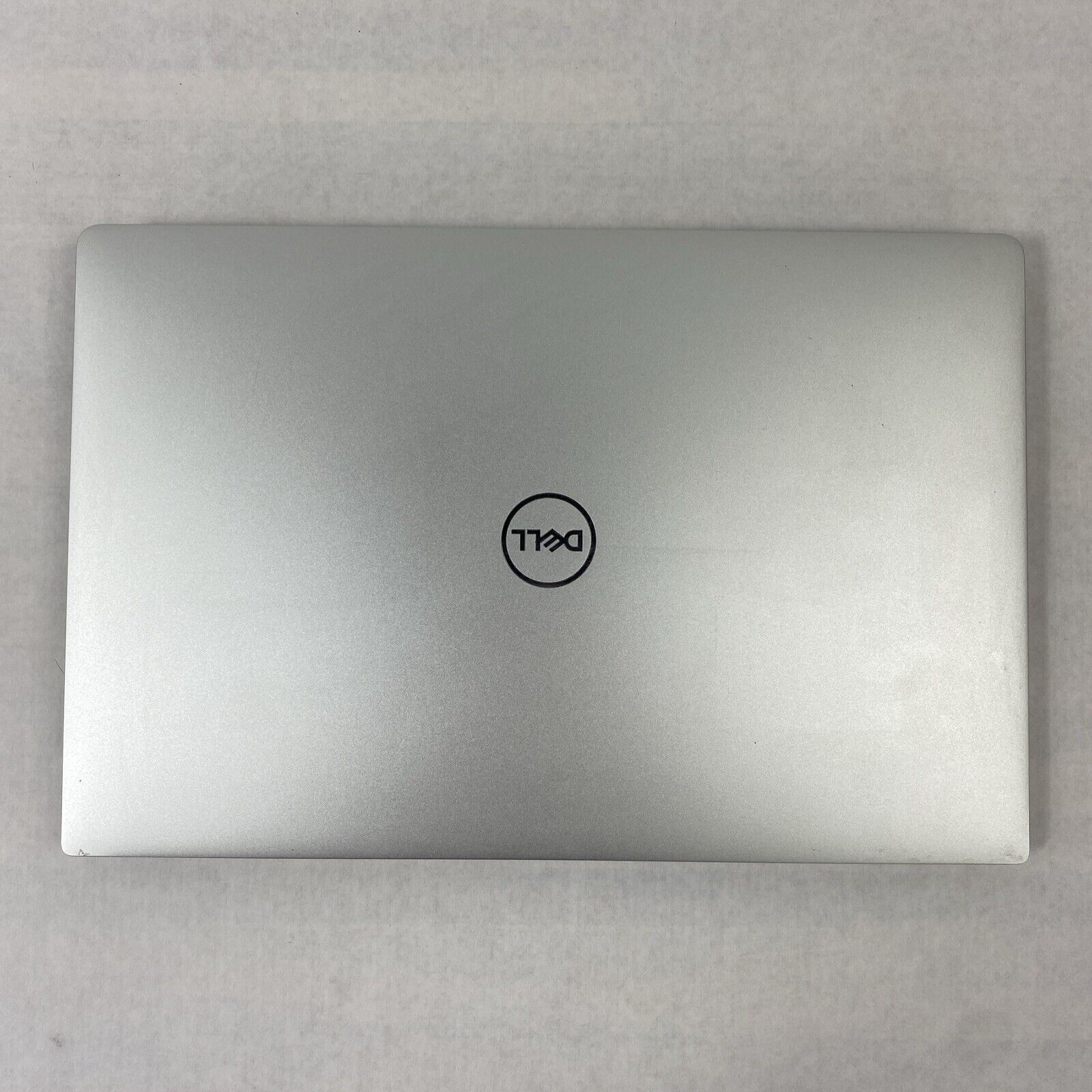 Dell XPS 13 9380 13.3" Touch i7-8565U 1.80GHz 16GB RAM No HDD No OS No AC