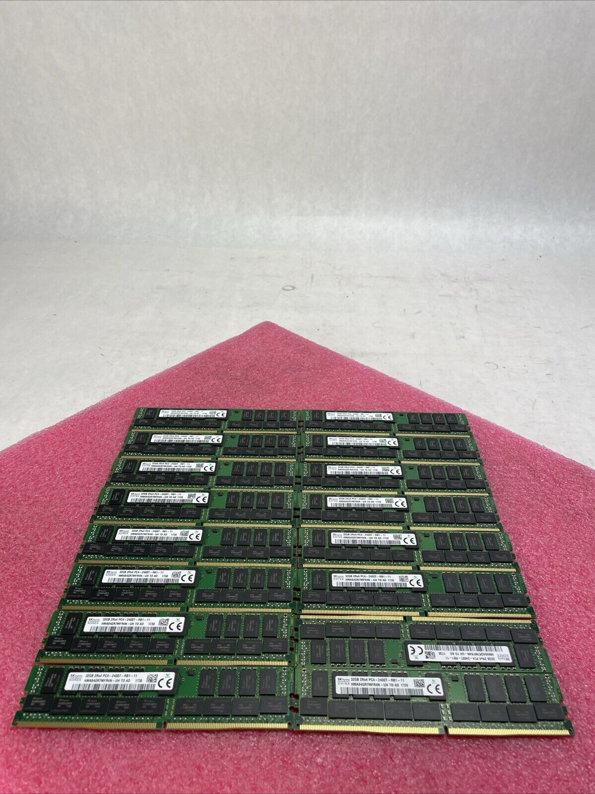 SK Hynix 32GB 2Rx4 PC4-2400T-RB1-11 HMA8GR7MFR4N Lot of 16