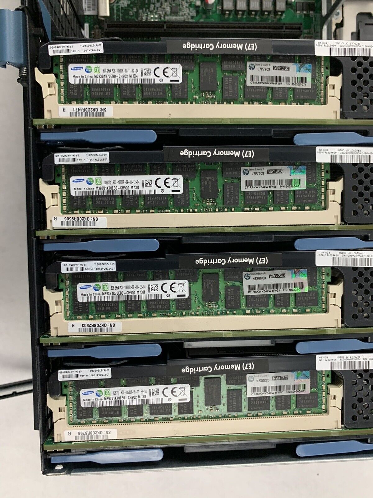 HP Proliant DL580 G7 2x Xeon E7-8867L 2.13 GHz 96 GB RAM No OS NO HDD