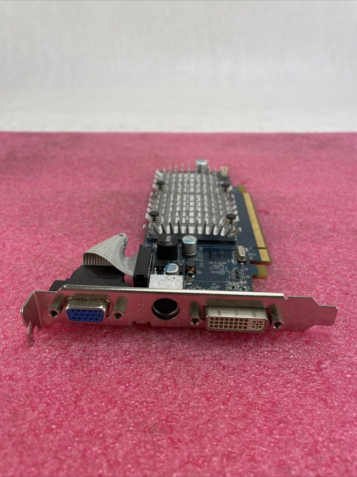 Saphire ATI HD2400 Pro 512M GDDR2 PCI-e Graphics Card