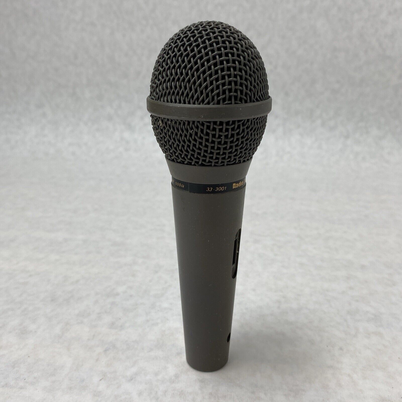 Radio Shack 33-3001 Uni-Directional Dynamic Microphone - Missing On/Off Switch