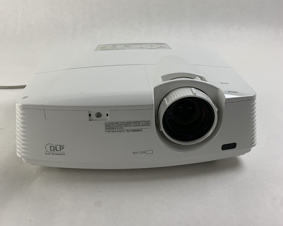 Mitsubishi XD600U Projector