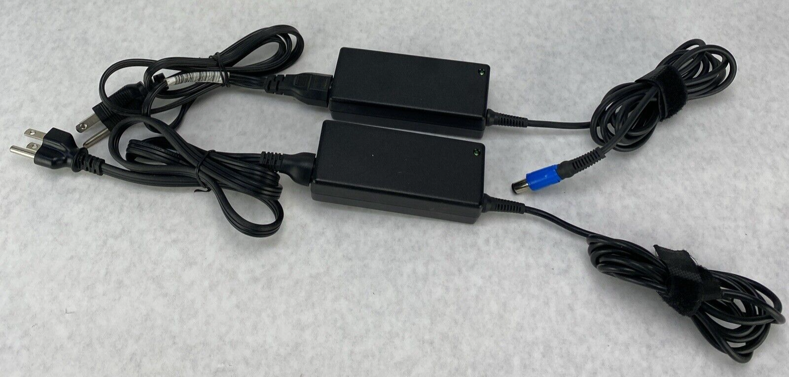 Lot( 2 ) Dell 0KC6JM DA65NM111-00 19.5V 3.34A AC Adapter Power Supply 65W