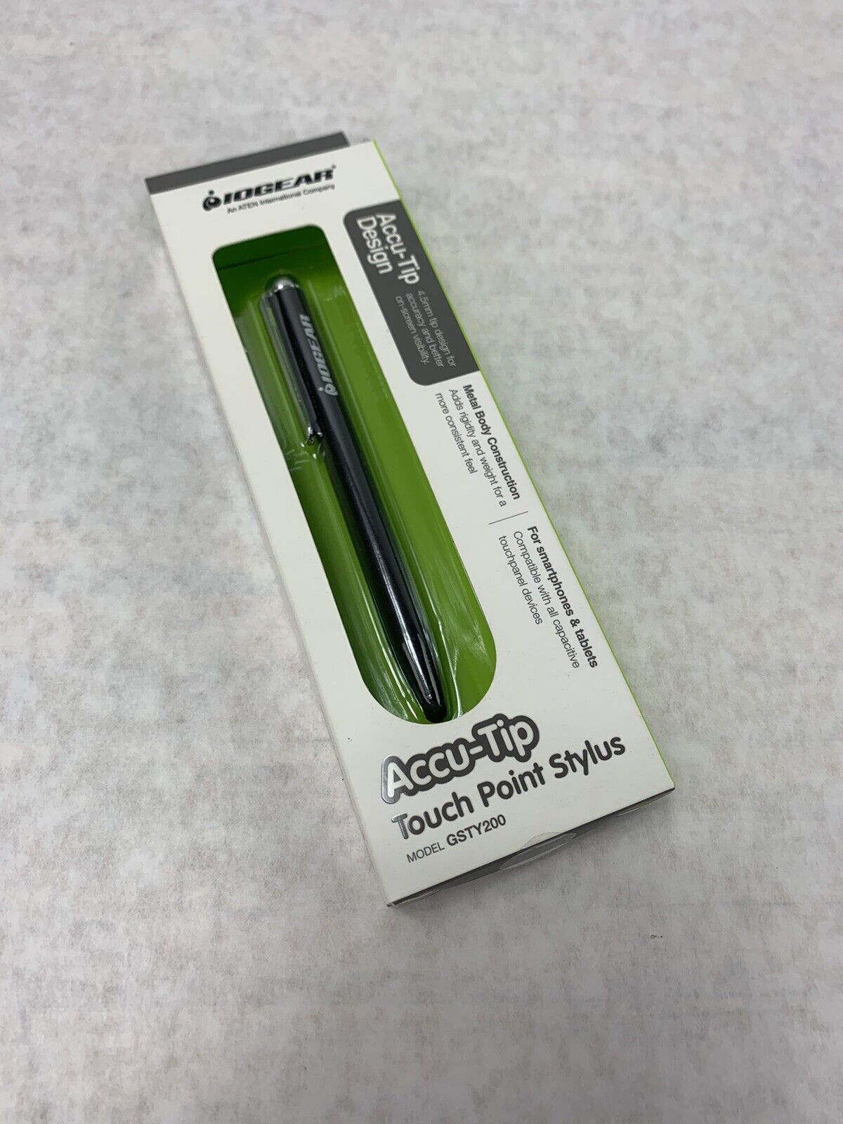 IOGEAR GSTY200 Accu Tip Stylus For Tablets And Smartphones