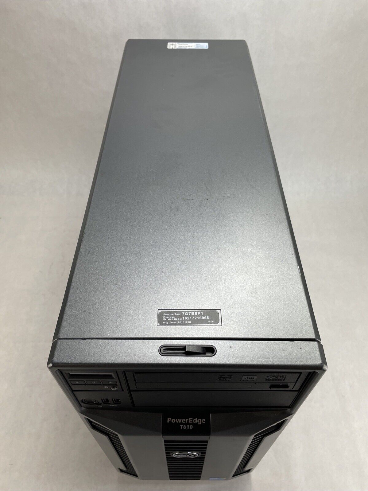 Dell Poweredge T610 Server Intel Xeon E5530 2.4GHz 8GB RAM No HDD No OS