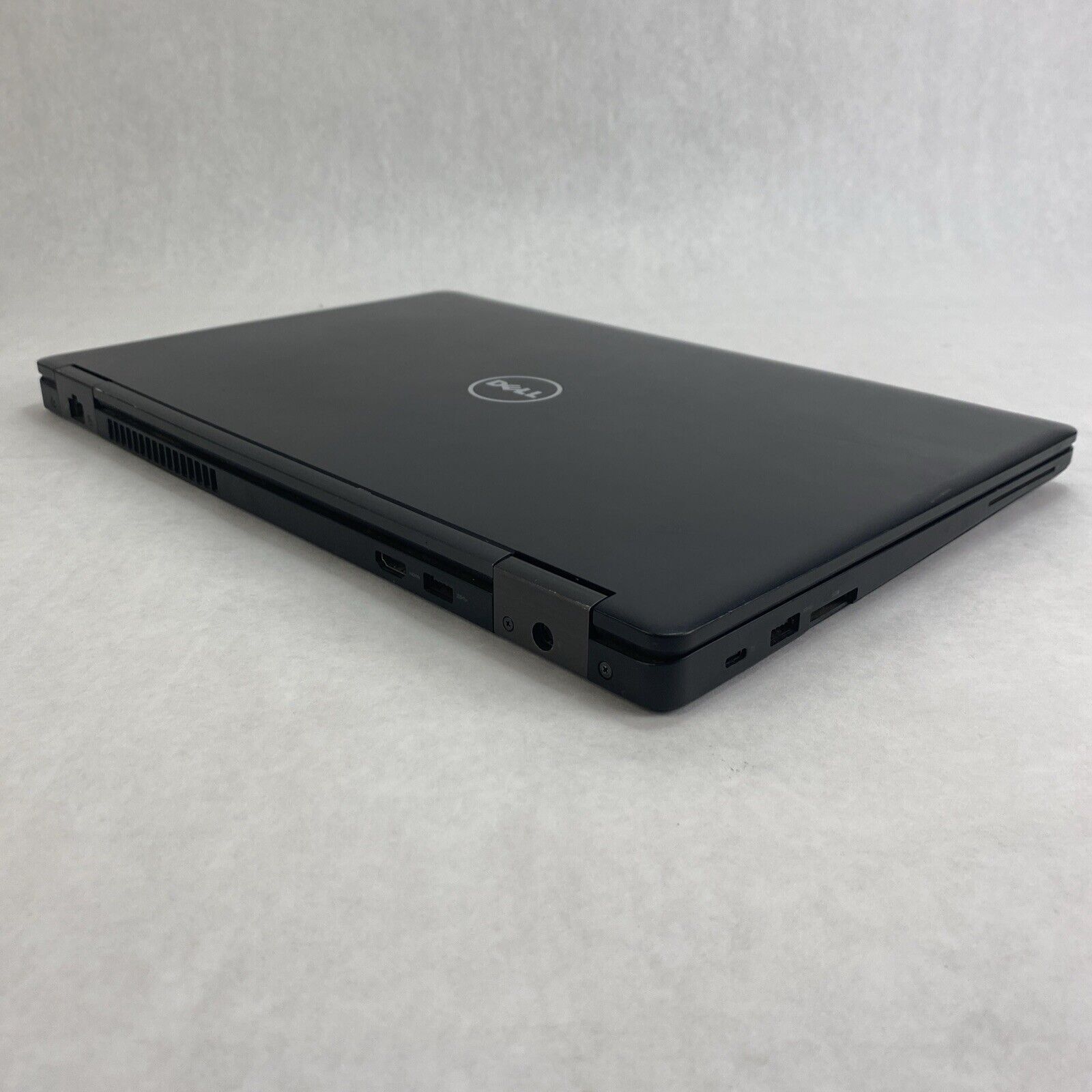 Dell Latitude 5580 Core i5-7300U 2.6GHz 8GB RAM 15.6" No Battery No HDD No OS