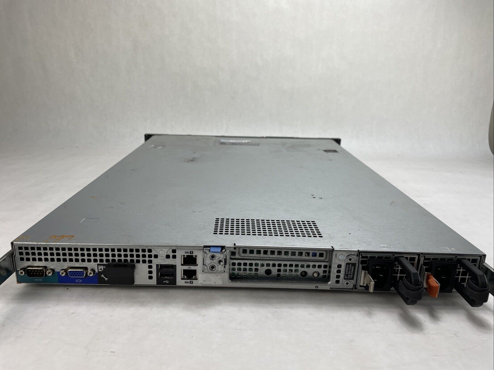 Dell Poweredge R410 Server 2x Intel Xeon E5606 2.13GHz 64GB RAM No HDD No OS