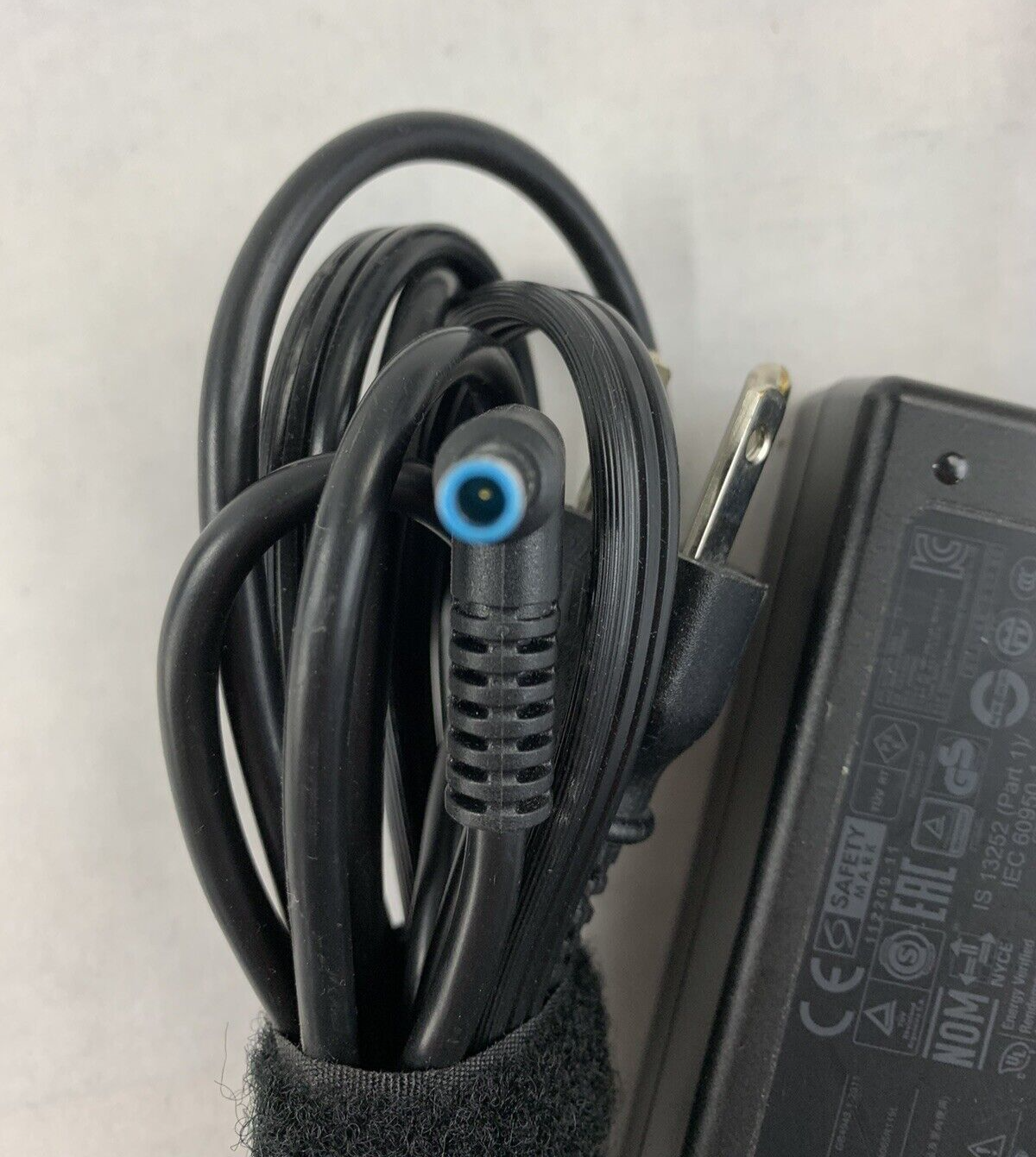 HP 854055-002 AC Power Adapter Charger 65W