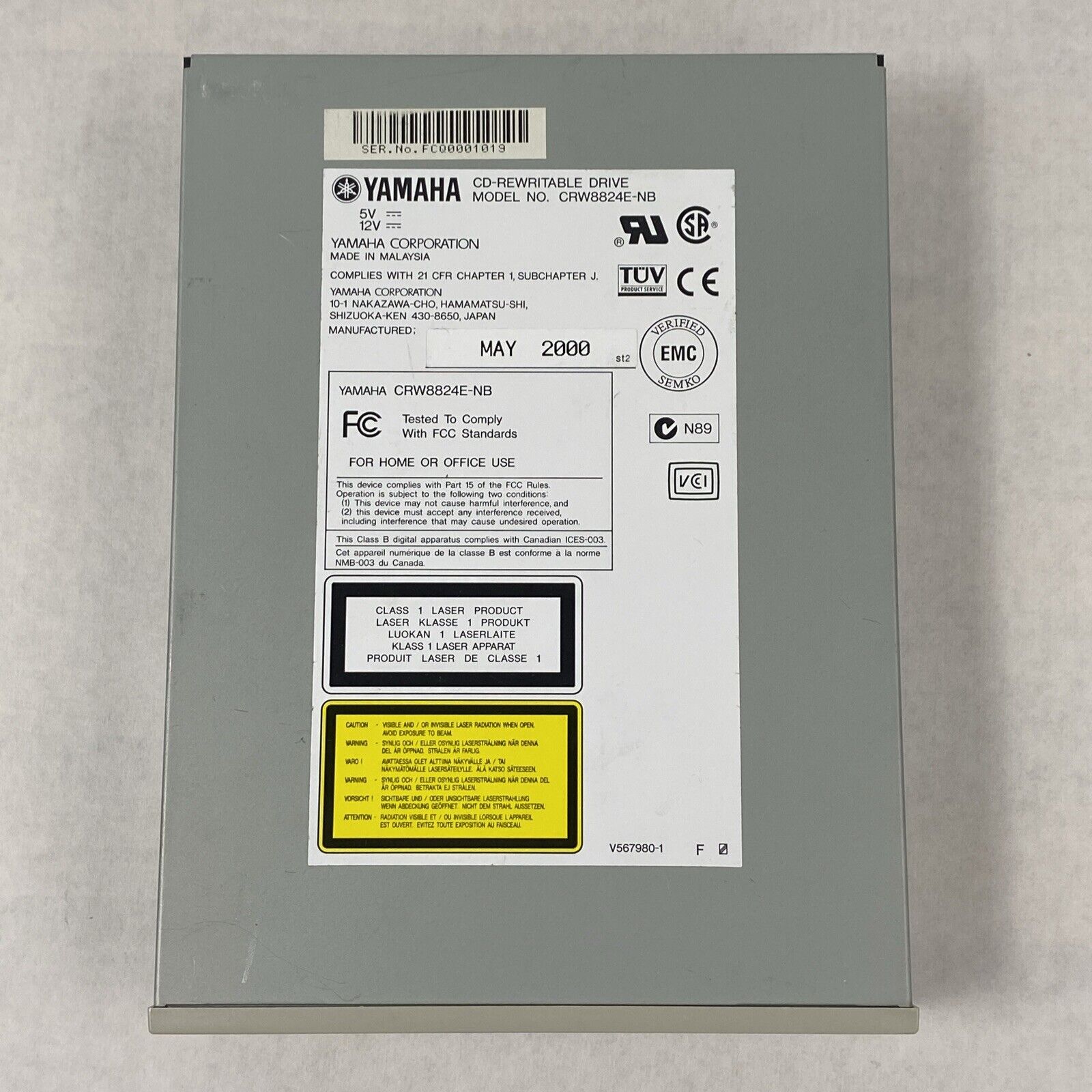 Yamaha CRW8824E-NB CD Rewritable Drive