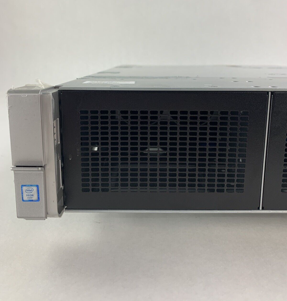 HP ProLiant DL380 Gen9 Server E5-2680v4 2.4 GHz 256 GB Ram No OS No HDD P440AR