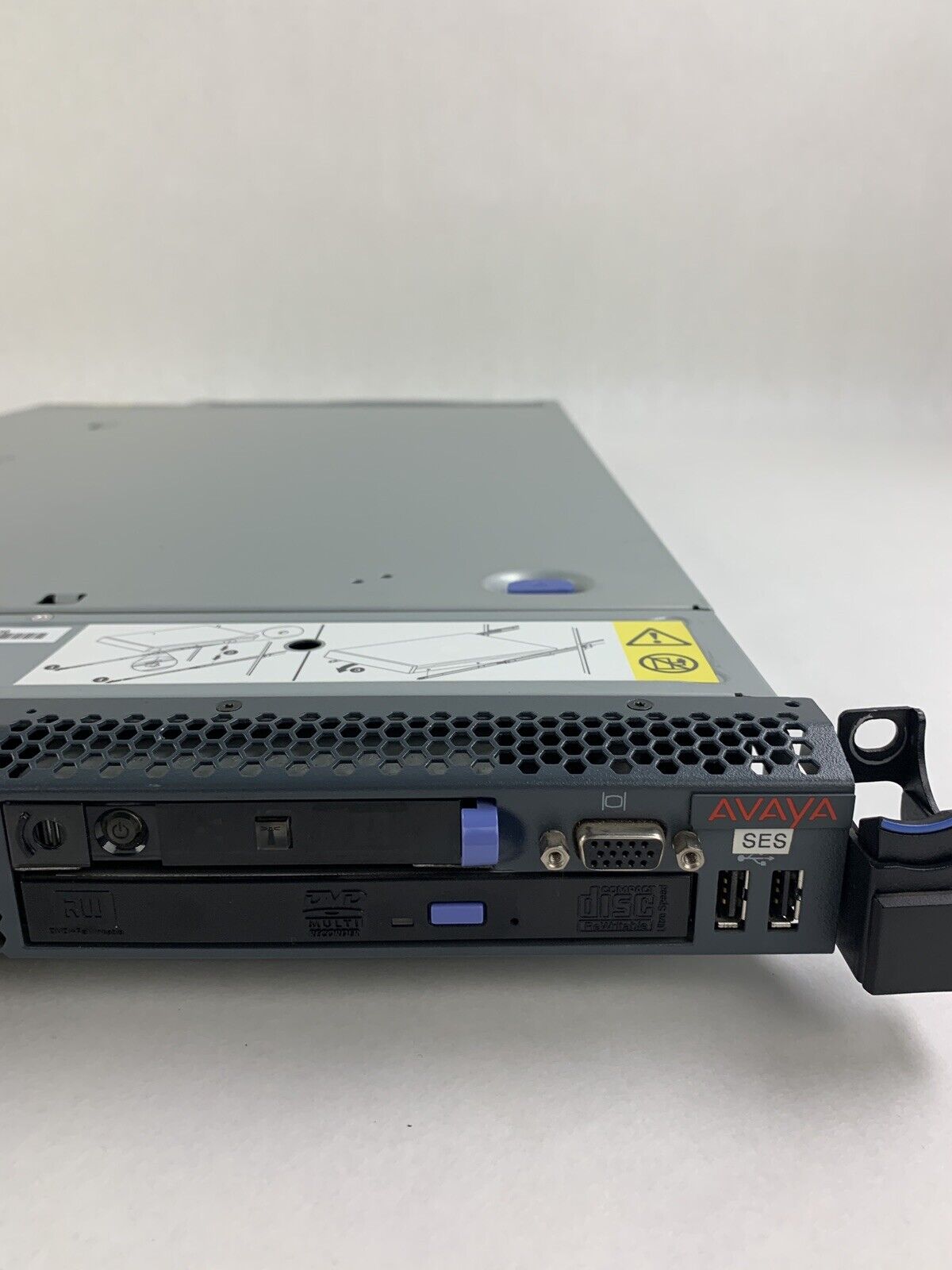 IBM System X3550 M2 Server Xeon E-5520 2.27 GHz 4 GB Ram No OS No HDD