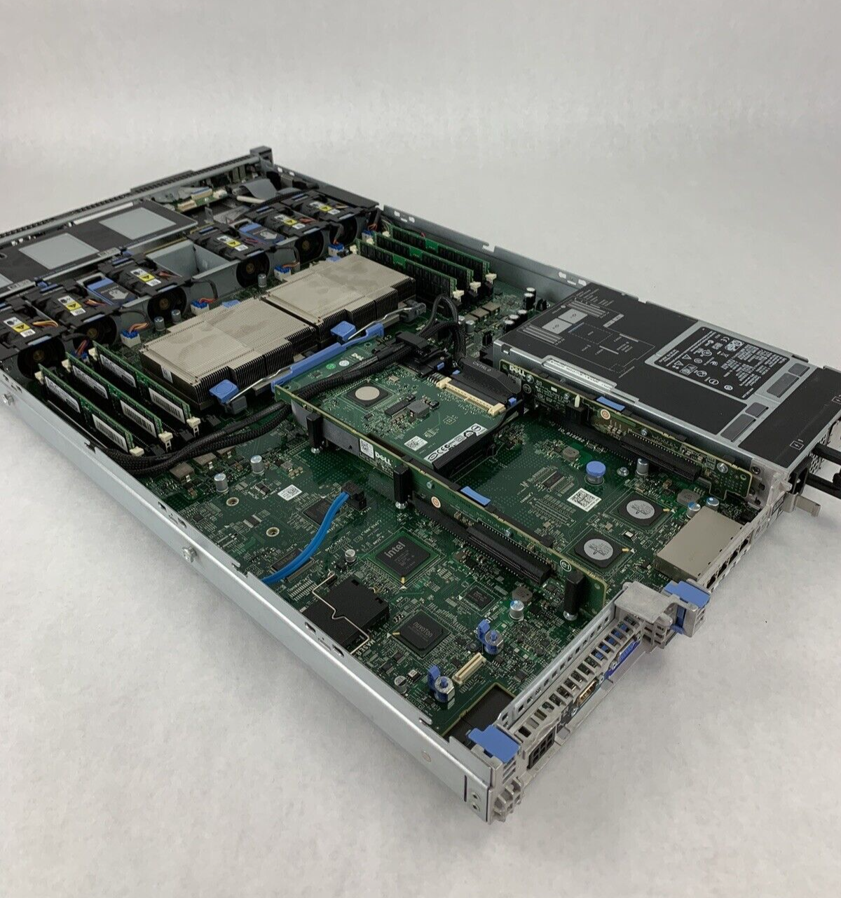 Dell PowerEdge R610 Server 2x Xeon E5620 2.40 GHz 96 GB DDR3 RAM No HDD NO OS