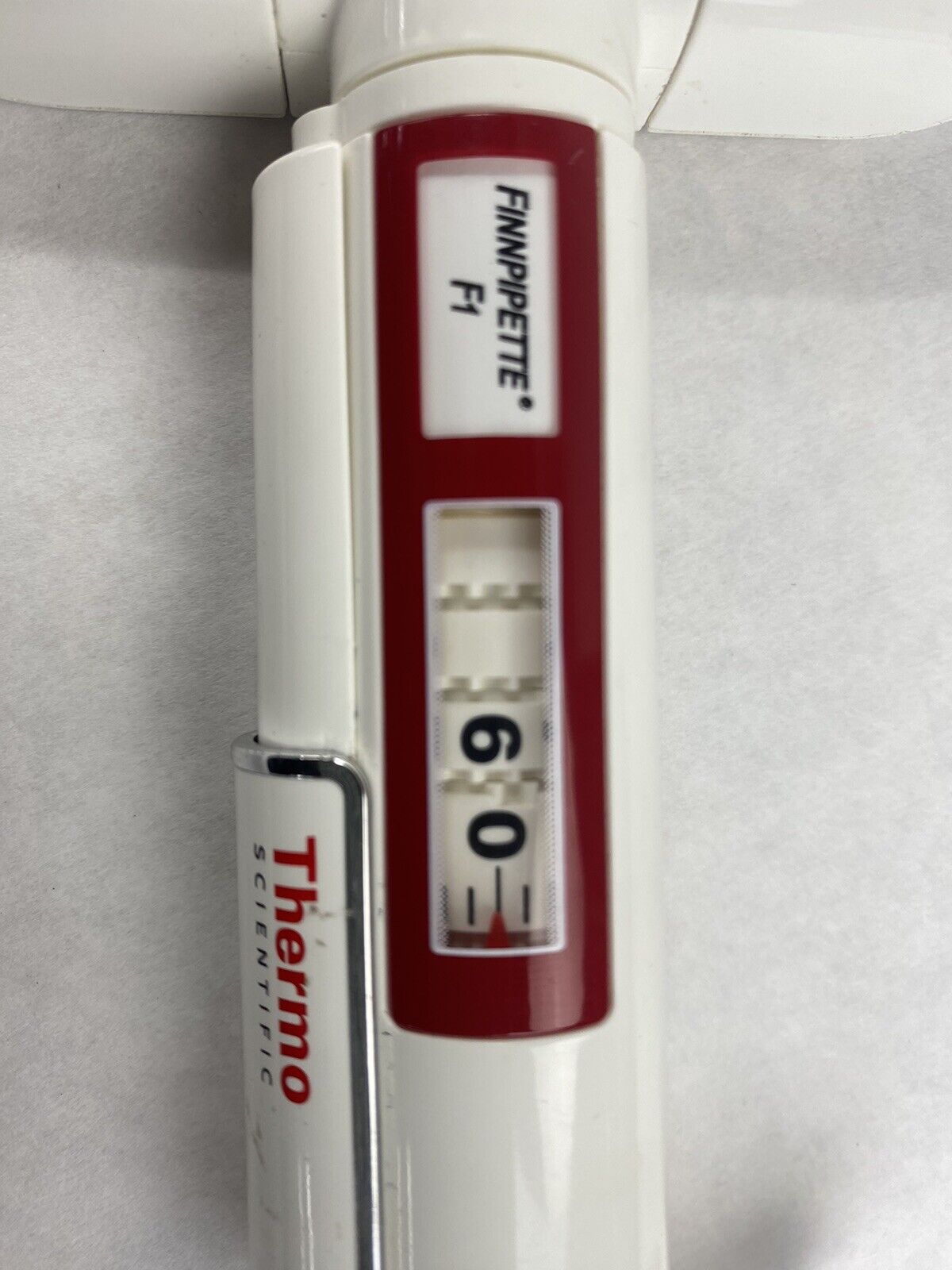 Thermo Scientific Finnpipette F1 30 - 300 uL 8 Channel Pipette