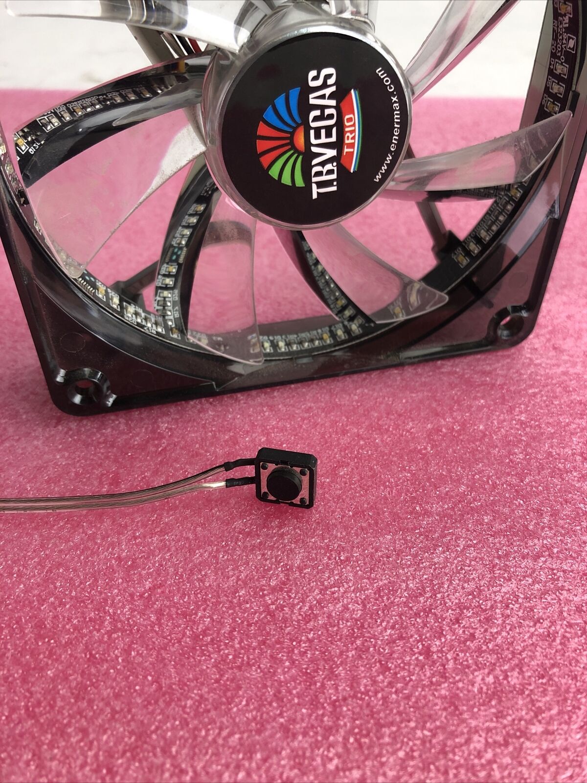 TBVEGAS UCTVT12P 120MM LED Fans With programed lighting