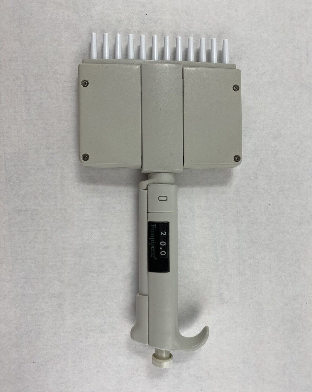 Thermo Labsystems Finnpipette 12 Channel 5-50 uL Pipette