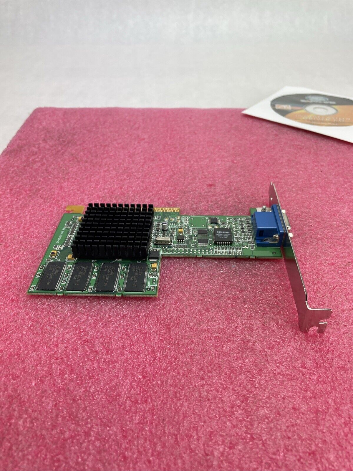 ATI Technology 109-65700-20 AGP 32MB Video Card w/Driver CD