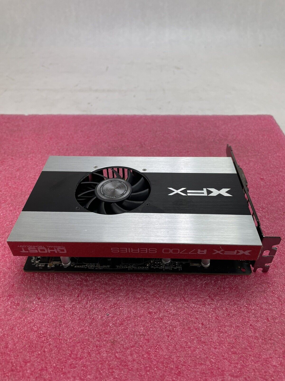 XFX AMD R7700 Series 2GB PCIe Graphics Card