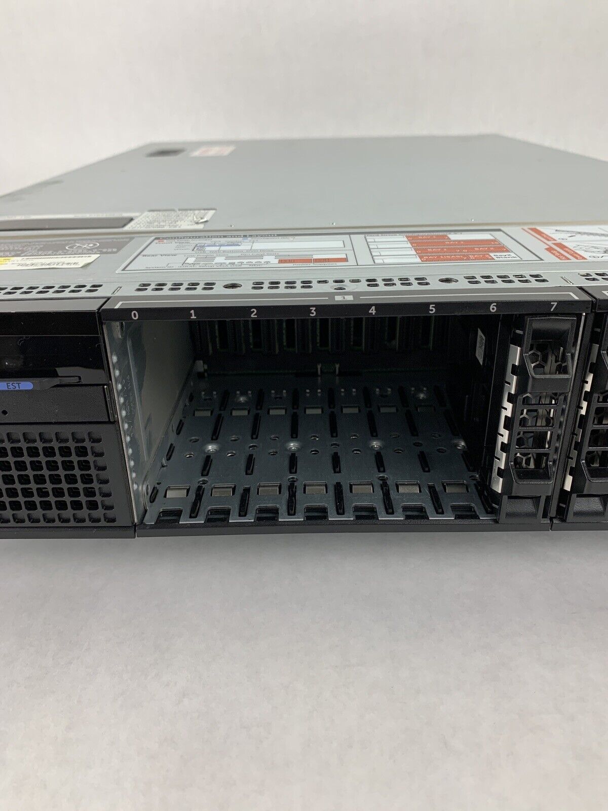 Dell Unisys 3560R Server 2x Intel Xeon E5-2690V2 3.0 GHz 128 GB RAM