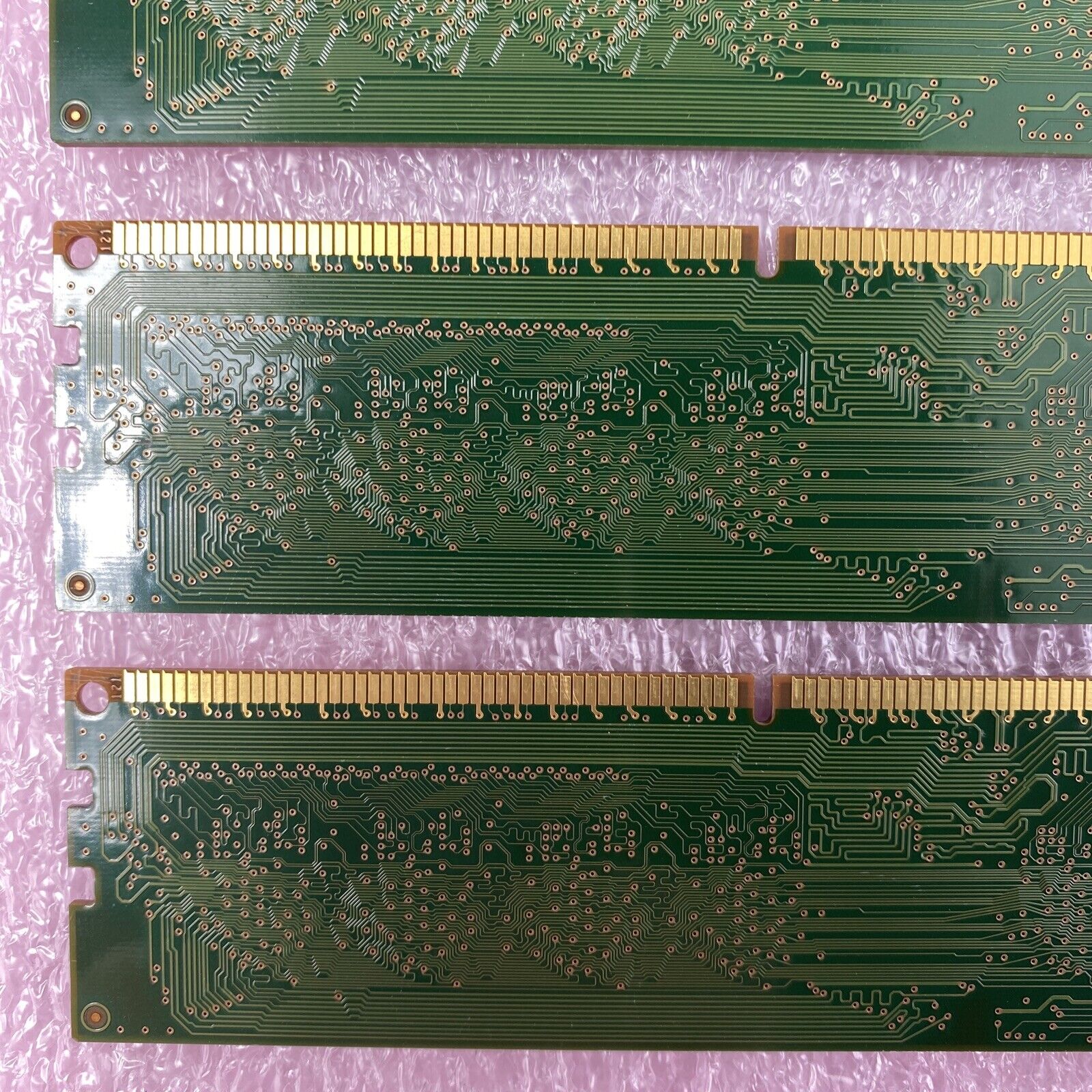 Lot( 4 ) 1GB Samsung M378B2873FHS-CF8 1Rx8 PC3-8500U Desktop RAM Memory