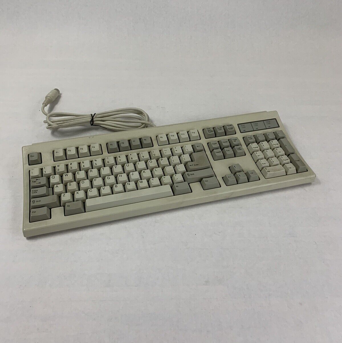 NMB RT6856TW+ Keyboard AQ6-CYPRESSZ15 119699-001 DIN