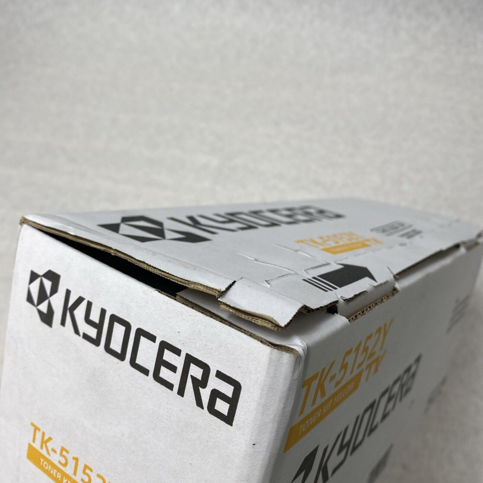 Kyocera TK-5152Y Toner Cartridge 1T02NSAUS0 Generic Yellow