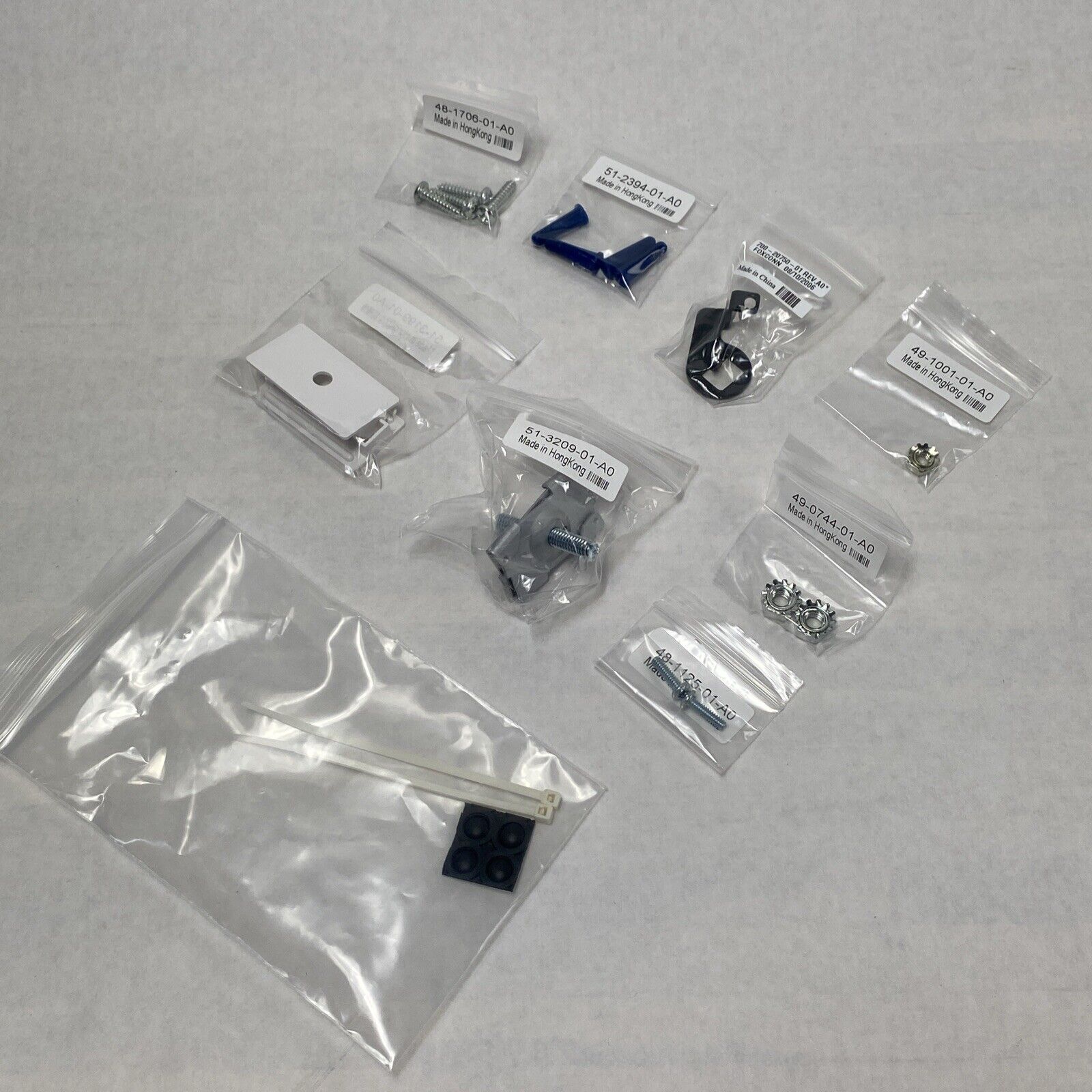 Cisco 69-1417-01 Mounting Hardware Kit